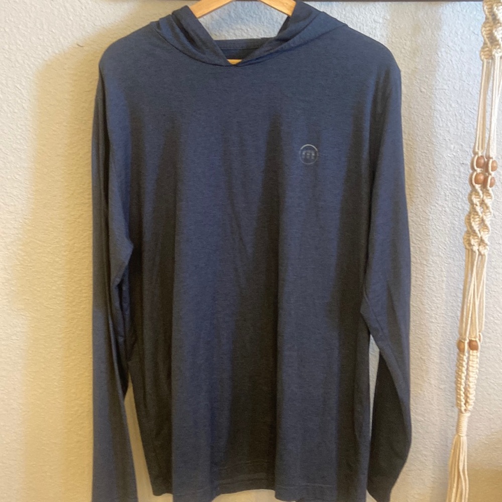 Travis Matthew Ship Shape Active Hoodie - nearly new, no pilling or fading